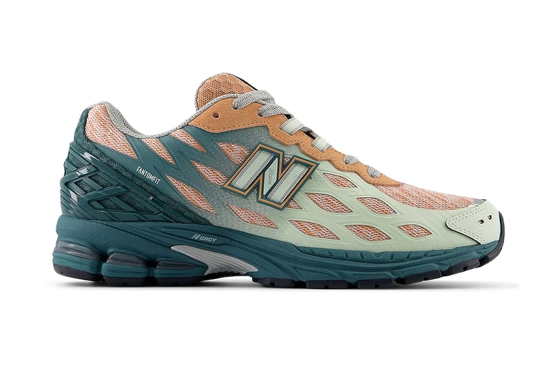 Official Look at the New Balance 1906W “New Spruce/Light Sparrow”