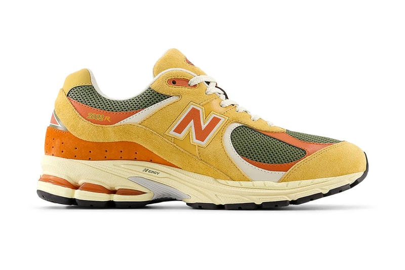 Official Look at the New Balance 2002R “Dried Apricot”