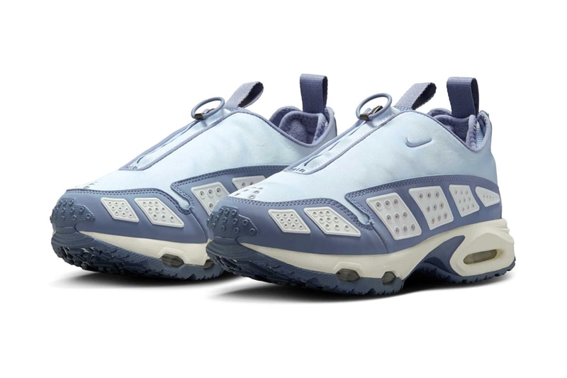 Official Look at the Nike Air Max Sunder “Blue Tint”