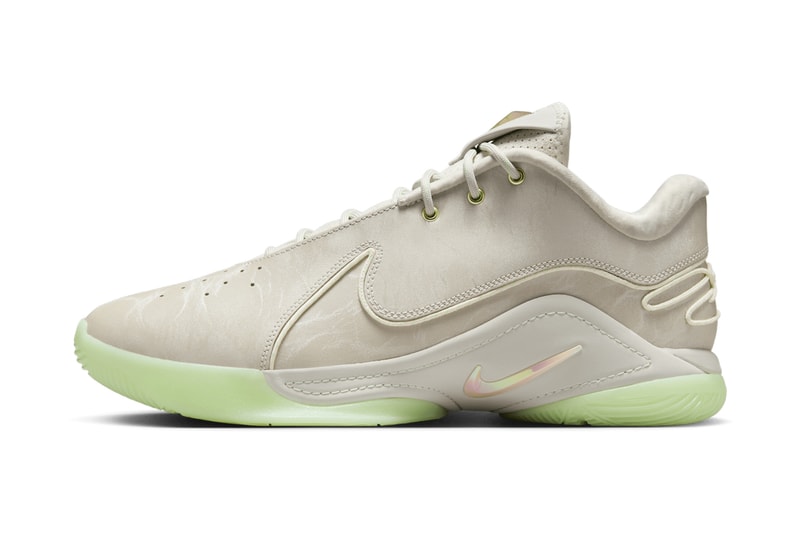 Official Images of the Nike LeBron 22 “Dunkman”