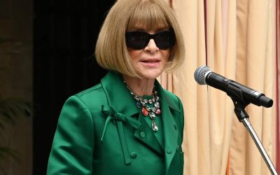 Anna Wintour Steps Down as Vogue Editor-in-Chief