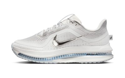 The Nike Pegasus Premium Shines in “Metallic Silver”