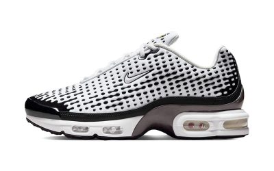 Nike Revives the Air Max Plus VII in Three Striking Colorways
