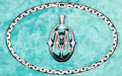 PARTYNEXTDOOR Gifts Drake a Bespoke Maison Raksha Chain
