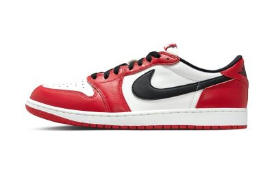 Official Images of This Year’s Air Jordan 1 Low OG “Chicago”