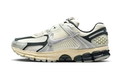 The Nike Zoom Vomero 5 Gets a “Seaweed” Makeover