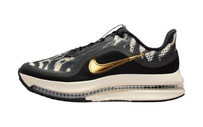 The Nike Pegasus Premium Receives a Striking “Zebra” Overhaul