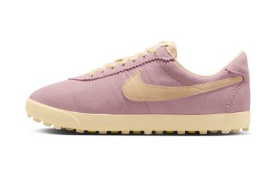 Nike Builds the Astrograbber “Pink/Muslin” With Suede Uppers