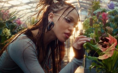 Gentle Monster’s 2026 “Bouquet” Eyewear Collection Blooms With FKA twigs