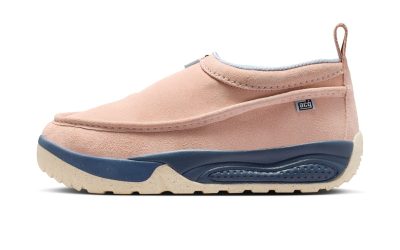 Nike ACG Readies the Izy SE in “Arctic Orange/Dusty Peach”